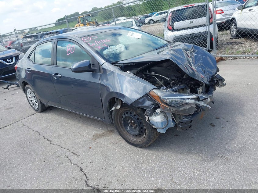 2018 Toyota Corolla VIN 5YFBURHE5JP850957 IAAI salvage auction — FRONT END, Salvage Title, sold $1,450 on 2026-07-28 (photo 1)