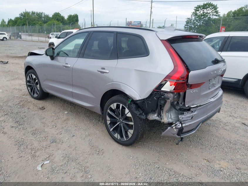 2026 Volvo Xc60 VIN YV4M12RC5T1348749 IAAI salvage auction — LEFT FRONT, Salvage (North Carolina), sold $10,300 on 2026-07-24 (photo 3)