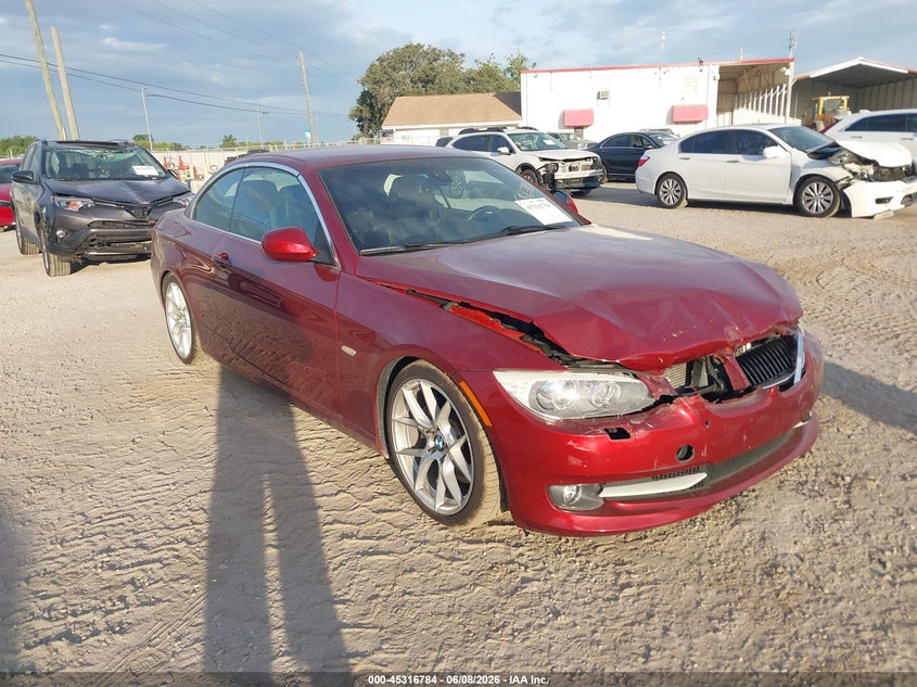 2013 BMW 3er VIN WBADX7C56DJ589856 IAAI salvage auction — FRONT END, Salvage Title, sold $2,050 on 2026-07-21 (photo 1)