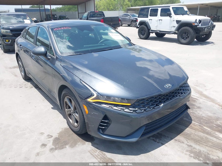 2021 Kia K5 VIN 5XXG14J22MG017681 IAAI salvage auction — LEFT & RIGHT, Original (Texas), sold $5,800 on 2026-07-29 (photo 1)
