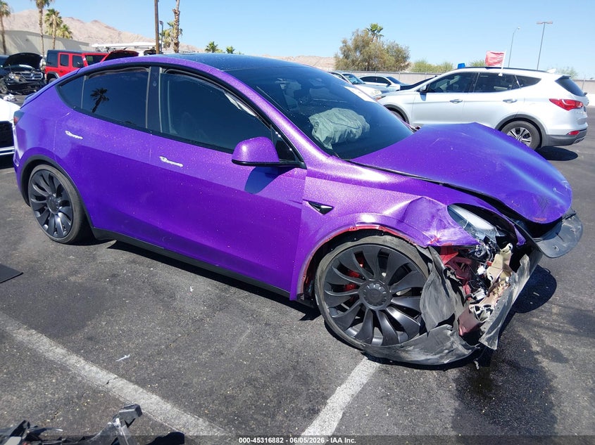 2024 Tesla Model y VIN 7SAYGDEF4RF158975 IAAI salvage auction — FRONT END, Salvage (Nevada), sold $3,150 on 2026-07-30 (photo 1)