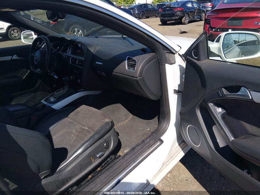 2013 Audi A5 VIN WAUWFAFR2DA040937 IAAI salvage auction — FRONT END, Salvage Title, sold $1,100 on 2026-07-20 (photo 5)