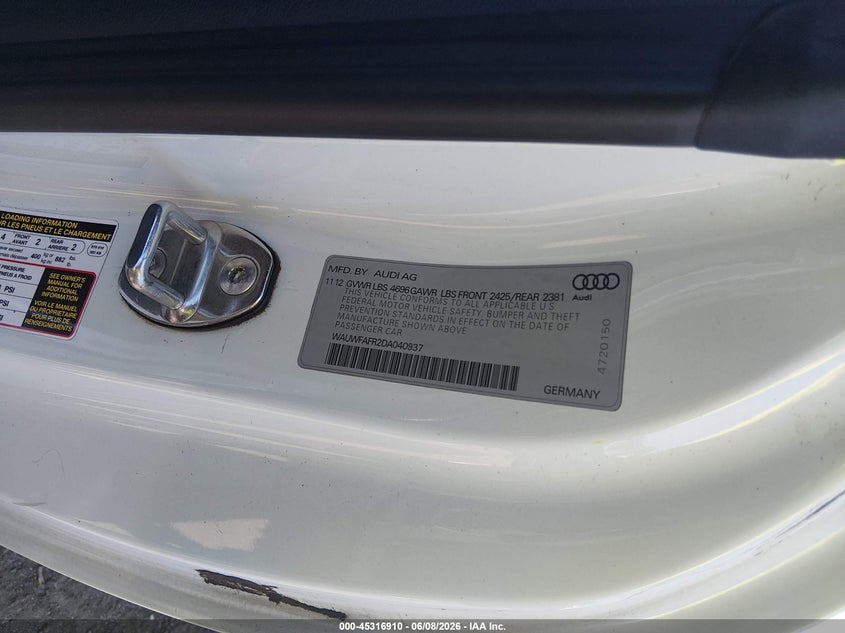 2013 Audi A5 VIN WAUWFAFR2DA040937 IAAI salvage auction — FRONT END, Salvage Title, sold $1,100 on 2026-07-20 (photo 9)