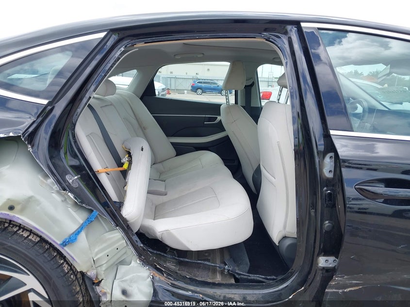 2024 Hyundai Sonata VIN KMHL14JA3RA423800 IAAI salvage auction — RIGHT SIDE, Salvage Title, sold $9,400 on 2026-08-20 (photo 8)