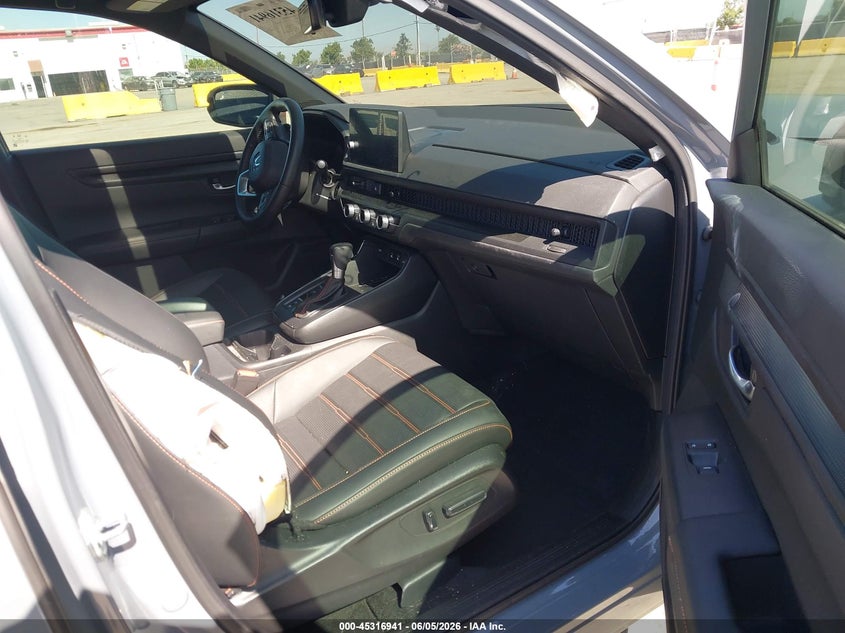 2026 Honda Cr-v VIN 7FARS5H85TE000143 IAAI salvage auction — FRONT & REAR, Salvage Title, sold $14,700 on 2026-07-09 (photo 5)