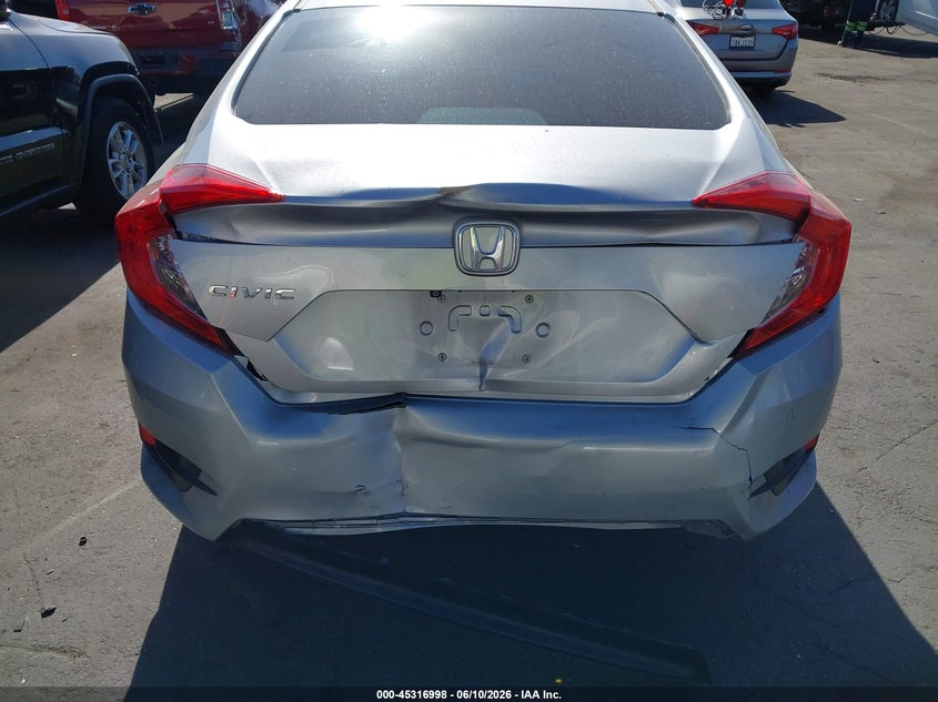 2018 Honda Civic VIN 2HGFC2F56JH538068 IAAI salvage auction — FRONT & REAR, Salvage Title, sold $5,600 on 2026-08-06 (photo 6)