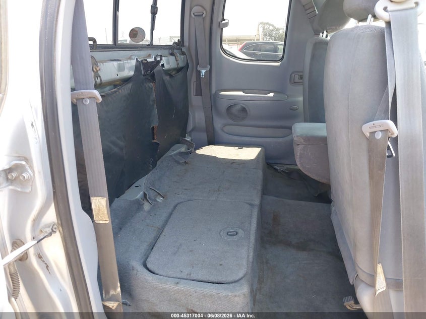 2000 Toyota Tundra VIN 5TBBT4419YS022591 IAAI salvage auction — RIGHT SIDE, Salvage (California), sold $2,350 on 2026-07-22 (photo 8)