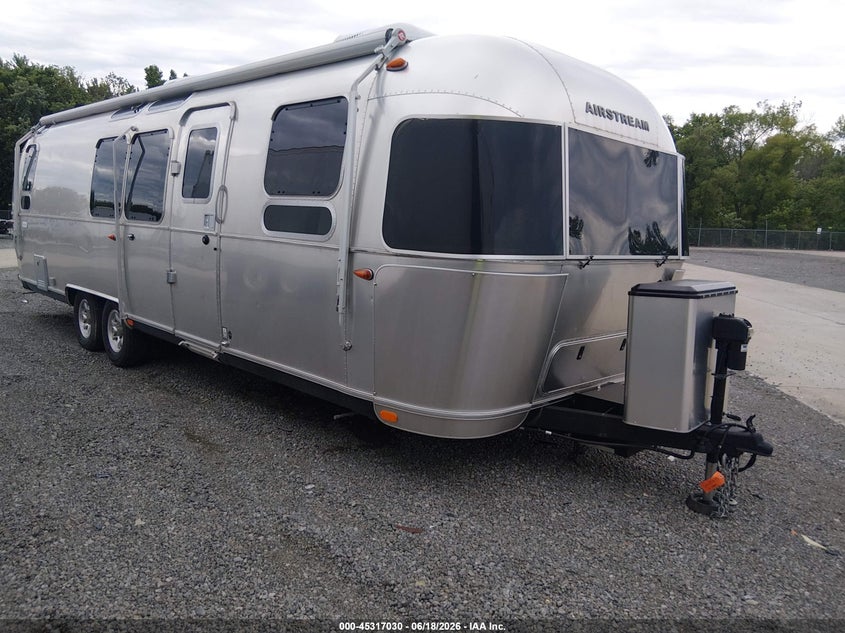 2023 Airstream Other VIN 1STC9YP23PJ563252 IAAI salvage auction — UNKNOWN, Salvage (Missouri), sold $38,450 on 2026-07-15 (photo 1)