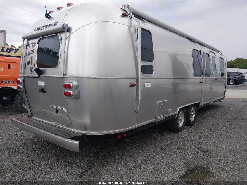 2023 Airstream Other VIN 1STC9YP23PJ563252 IAAI salvage auction — UNKNOWN, Salvage (Missouri), sold $38,450 on 2026-07-15 (photo 4)