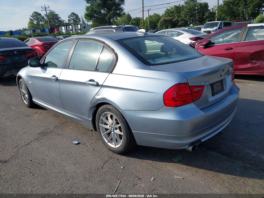 2010 BMW 3er VIN WBAPH7G5XANM48815 IAAI salvage auction — NORMAL WEAR, Clear-Dealer Only (North Carolina), sold $475 on 2026-07-20 (photo 3)