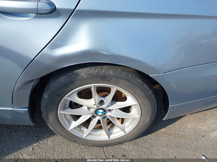 2010 BMW 3er VIN WBAPH7G5XANM48815 IAAI salvage auction — NORMAL WEAR, Clear-Dealer Only (North Carolina), sold $475 on 2026-07-20 (photo 6)