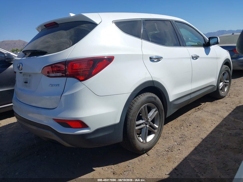 2017 Hyundai Santa fe VIN 5XYZT3LB4HG419729 IAAI salvage auction — NORMAL WEAR, Salvage Title, sold $3,200 on 2026-07-14 (photo 4)
