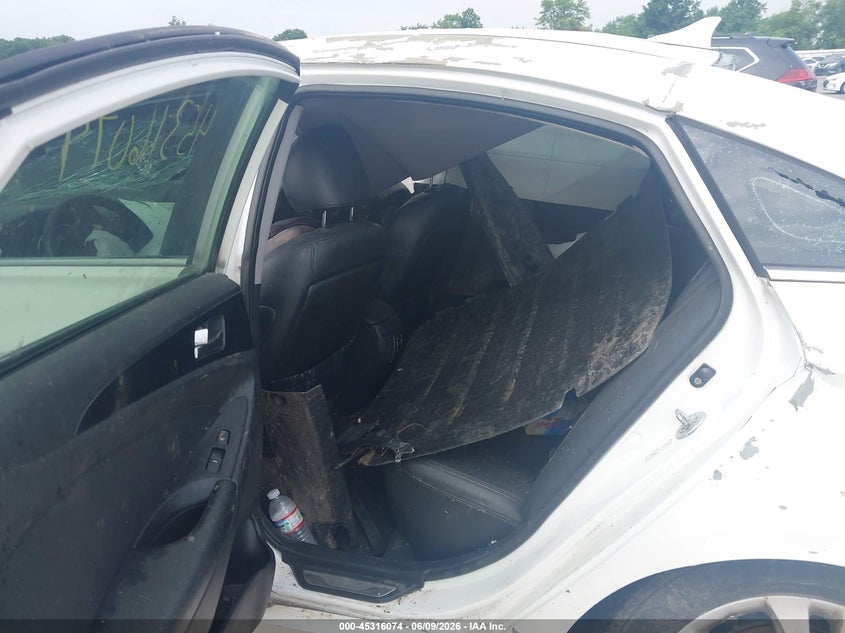 2011 Hyundai Sonata VIN 5NPEC4AC0BH083089 IAAI salvage auction — ROLLOVER, Clear (Indiana), sold $100 on 2026-07-10 (photo 8)