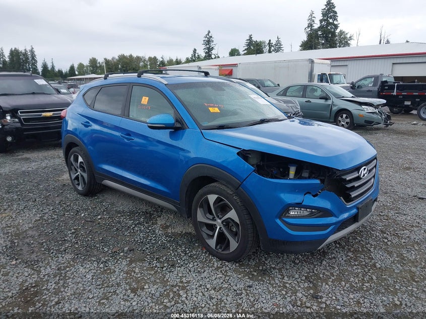 2017 Hyundai Tucson VIN KM8J3CA27HU335740 IAAI salvage auction — RIGHT FRONT, Salvage Title, sold $2,350 on 2026-07-22 (photo 1)