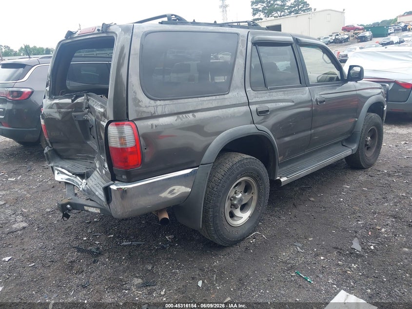 1998 Toyota 4runner VIN JT3GN86R3W0083196 IAAI salvage auction — REAR END, Salvage (Idaho), sold $25 on 2026-07-29 (photo 4)