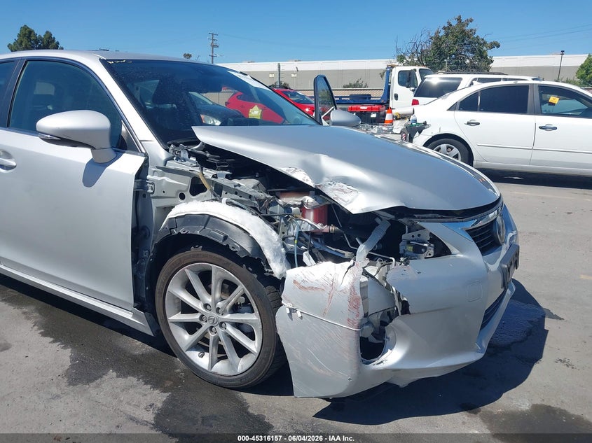 2012 Lexus Ct VIN JTHKD5BH9C2120478 IAAI salvage auction — NORMAL WEAR, Clear - Dealer Only (California), sold $5,350 on 2026-07-06 (photo 6)