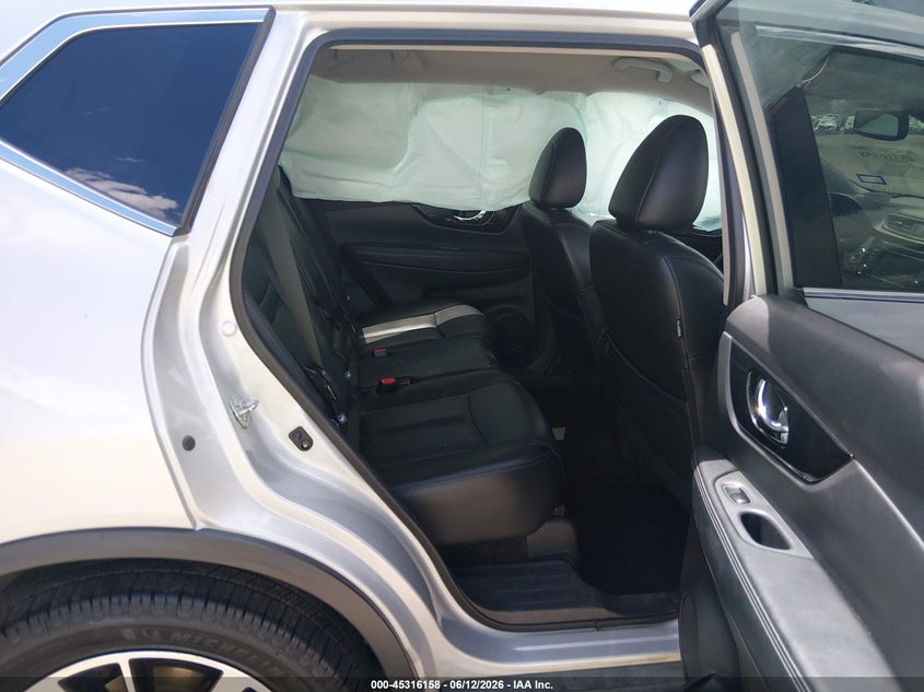 2019 Nissan Rogue VIN 5N1AT2MTXKC742544 IAAI salvage auction — LEFT SIDE, Salvage (Montana), sold $2,250 on 2026-08-01 (photo 8)