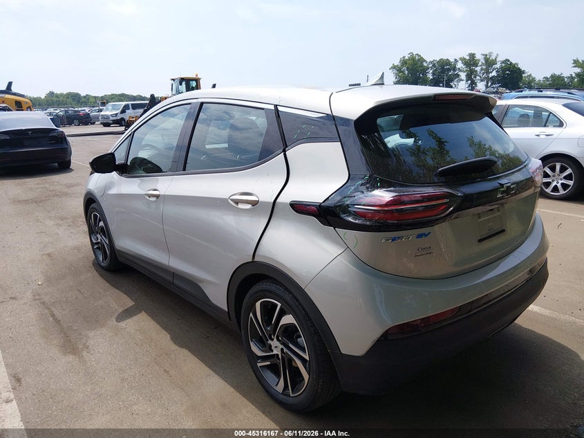 2023 Chevrolet Bolt euv VIN 1G1FX6S02P4194595 IAAI salvage auction — LEFT SIDE, Salvage (New Jersey), sold $7,200 on 2026-07-30 (photo 3)