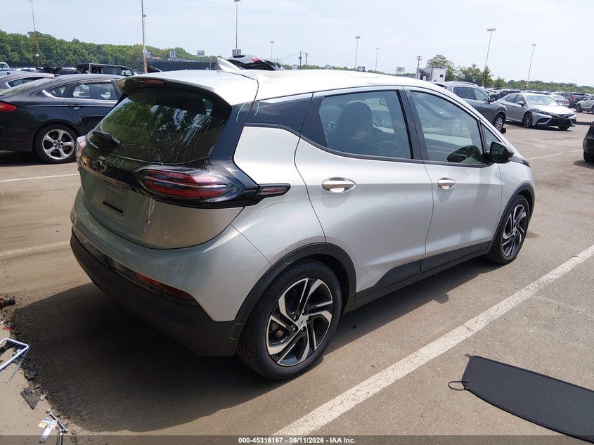 2023 Chevrolet Bolt euv VIN 1G1FX6S02P4194595 IAAI salvage auction — LEFT SIDE, Salvage (New Jersey), sold $7,200 on 2026-07-30 (photo 4)