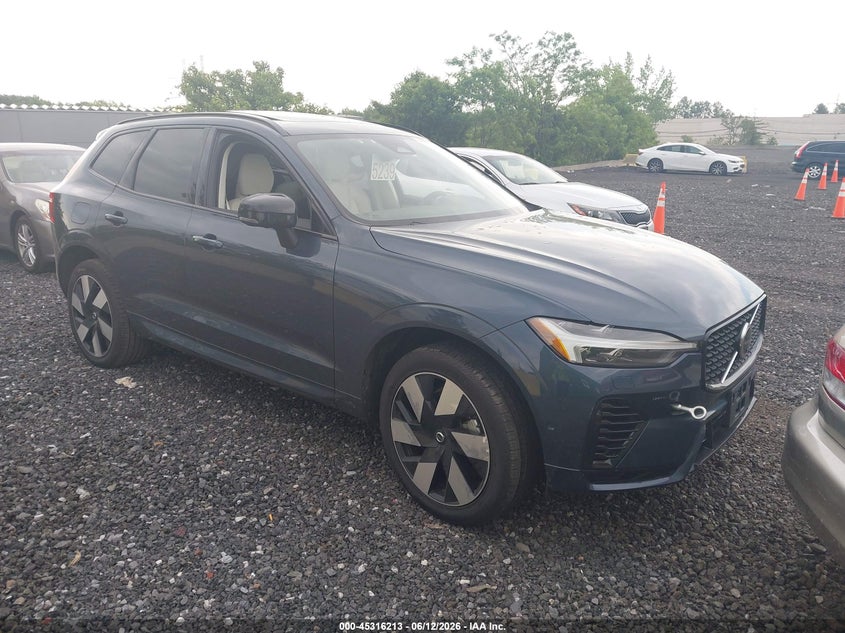 2025 Volvo Xc60 VIN YV4H60RCXS1104424 IAAI salvage auction — ELECTRICAL, Salvage Title, sold $21,400 on 2026-08-24 (photo 1)