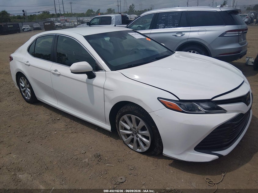 2018 Toyota Camry VIN JTNB11HKXJ3010094 IAAI salvage auction — LEFT & RIGHT, Salvage Title, sold $4,200 on 2026-07-09 (photo 1)