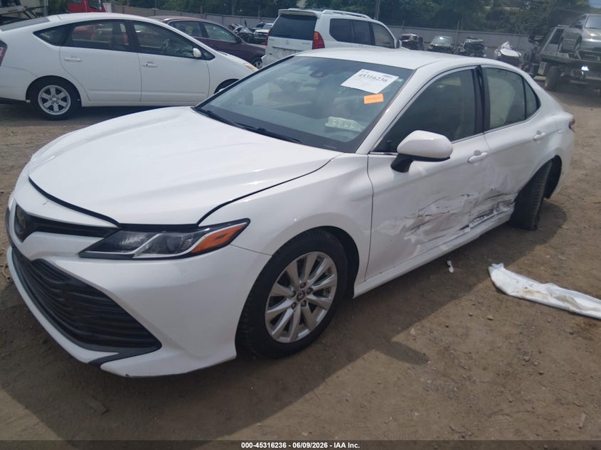 2018 Toyota Camry VIN JTNB11HKXJ3010094 IAAI salvage auction — LEFT & RIGHT, Salvage Title, sold $4,200 on 2026-07-09 (photo 2)