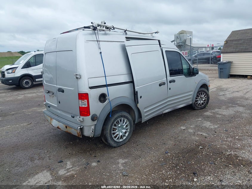 2013 Ford Transit VIN NM0LS7BN4DT142376 IAAI salvage auction — NORMAL WEAR, Clear (Illinois), sold $375 on 2026-07-22 (photo 4)