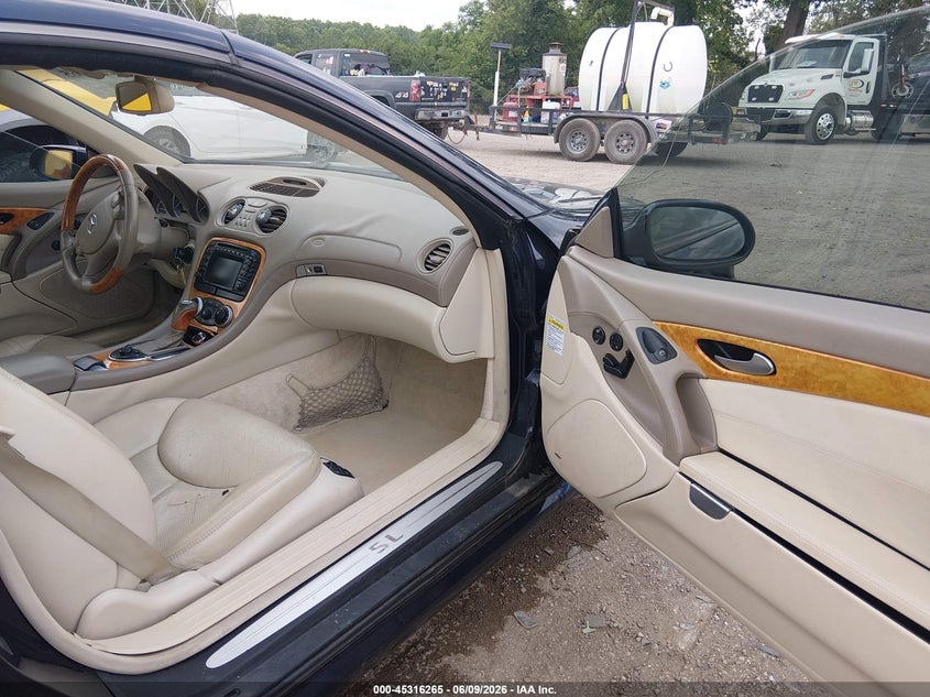 2003 Mercedes-benz Sl-klasse VIN WDBSK75F73F022991 IAAI salvage auction — FRONT END, Clear (Indiana), sold $3,250 on 2026-07-29 (photo 5)