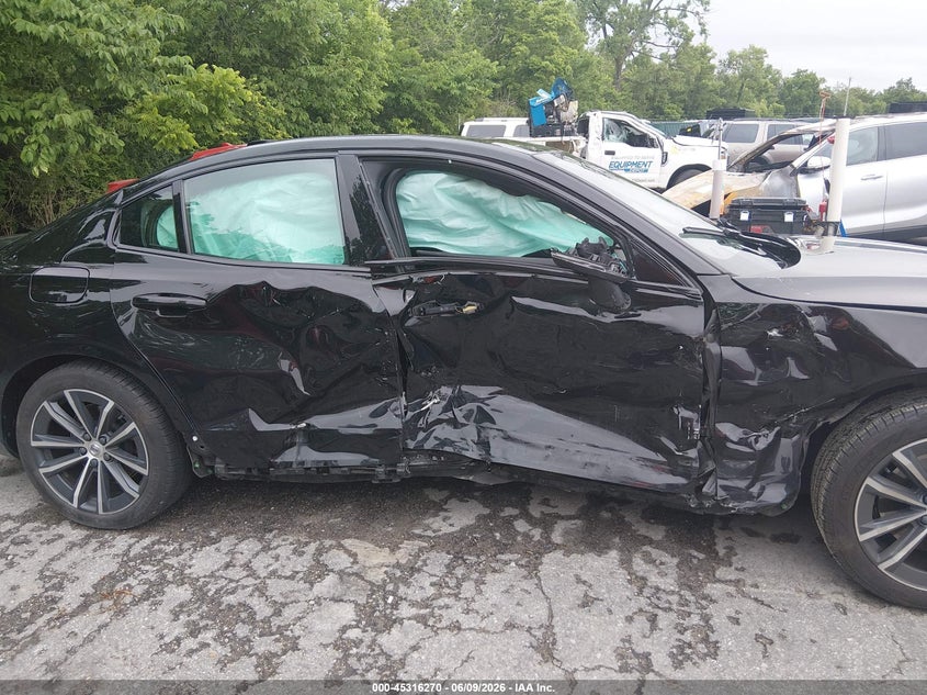 2022 Volvo S60 VIN 7JRL12TZ6NG174011 IAAI salvage auction — RIGHT SIDE, Salvage Title, sold $5,200 on 2026-07-06 (photo 6)