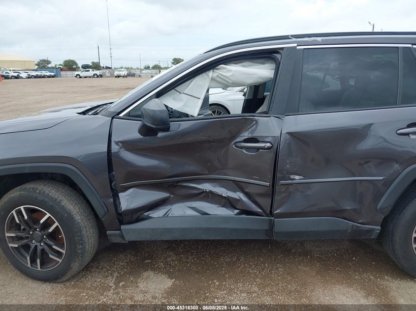 2019 Toyota Rav 4 VIN JTMH1RFV7KJ003837 IAAI salvage auction — LEFT SIDE, Salvage Title, sold $6,300 on 2026-07-29 (photo 6)