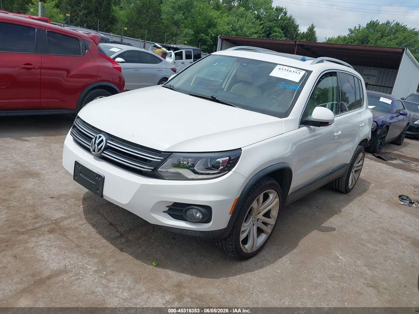 2013 Volkswagen Tiguan VIN WVGAV3AX1DW566427 IAAI salvage auction — REAR END, Clear (Oklahoma), sold $3,000 on 2026-08-05 (photo 2)