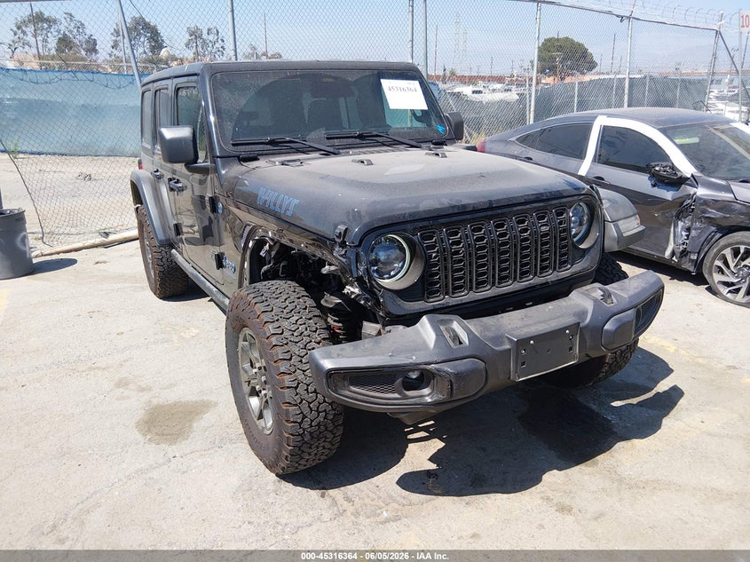 2025 Jeep Grand wagoneer VIN 1C4RJXN61SW578778 IAAI salvage auction — RIGHT FRONT, Wait Title, sold $18,300 on 2026-08-01 (photo 1)