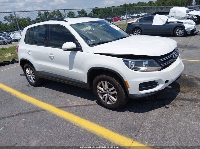 2017 Volkswagen Tiguan VIN WVGAV7AX5HK023280 IAAI salvage auction — FRONT END, Salvage Title, sold $1,500 on 2026-08-12 (photo 1)