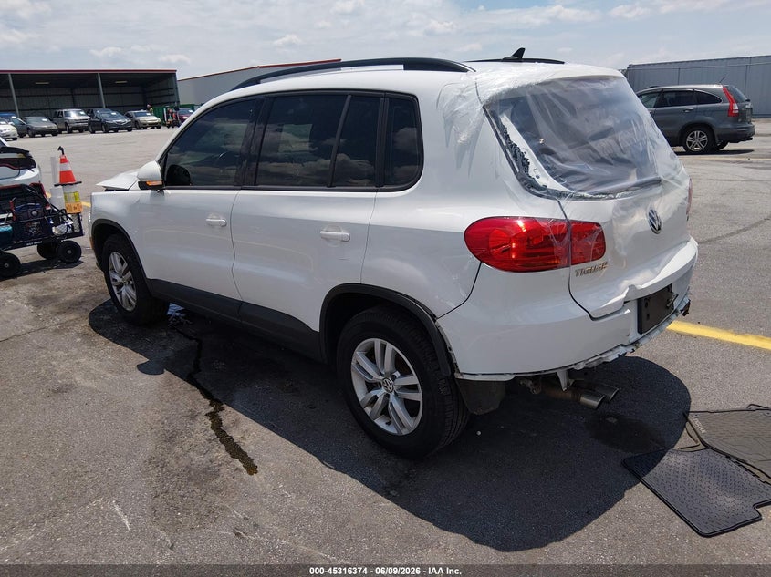 2017 Volkswagen Tiguan VIN WVGAV7AX5HK023280 IAAI salvage auction — FRONT END, Salvage Title, sold $1,500 on 2026-08-12 (photo 3)