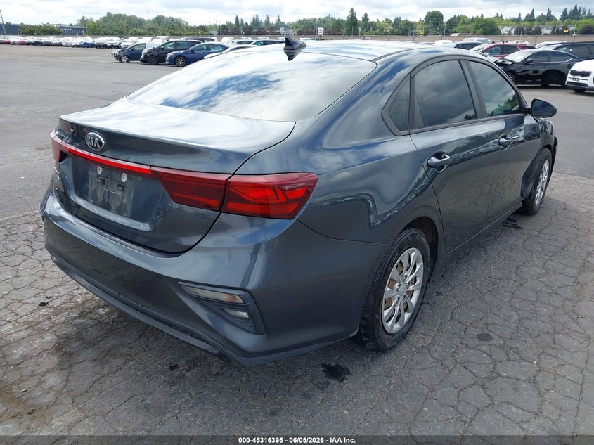 2019 Kia Forte VIN 3KPF24AD7KE028224 IAAI salvage auction — SIDE, Salvage Title, sold $2,000 on 2026-07-10 (photo 4)