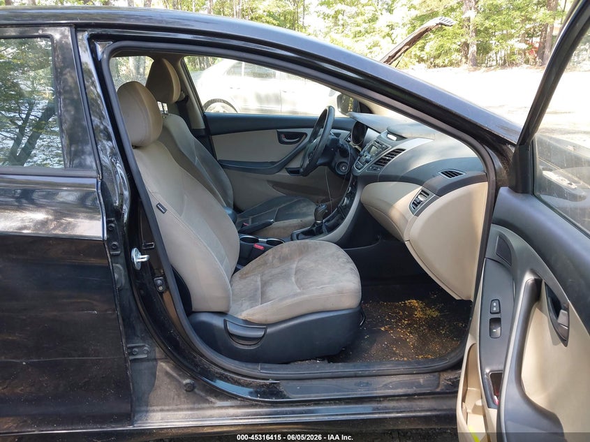 2014 Hyundai Elantra VIN KMHDH4AE7EU218699 IAAI salvage auction — NORMAL WEAR, Clear (Virginia), sold $400 on 2026-07-07 (photo 5)