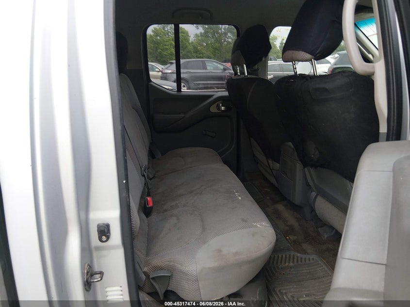 2011 Nissan Frontier VIN 1N6AD0ER2BC401595 IAAI salvage auction — REAR END, Salvage (Kentucky), sold $1,150 on 2026-07-10 (photo 8)