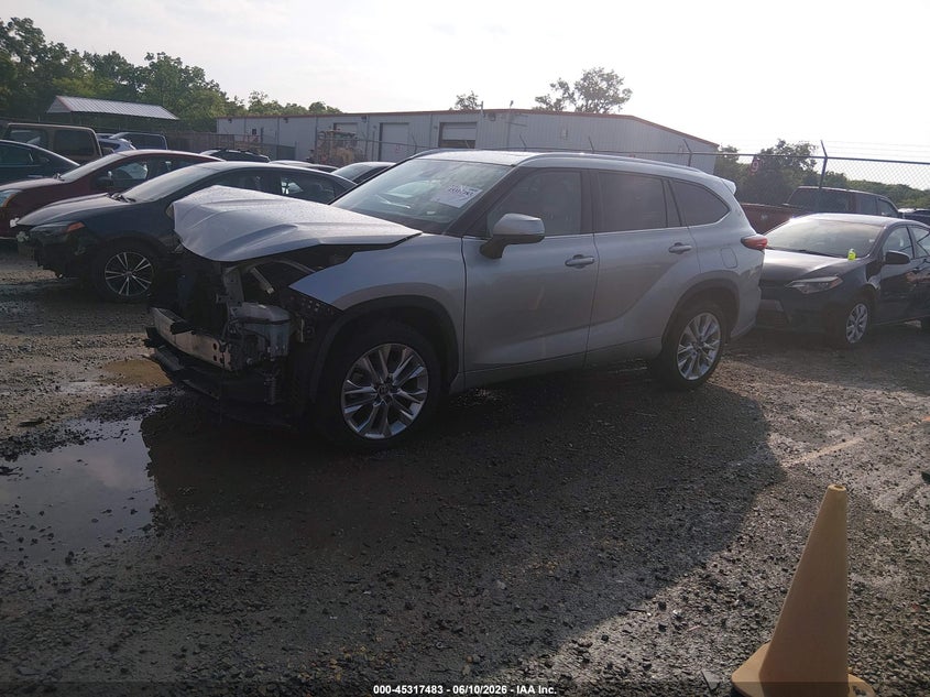 2020 Toyota Highlander VIN 5TDYZRAH2LS010306 IAAI salvage auction — FRONT END, Salvage (Kentucky), sold $12,125 on 2026-07-20 (photo 2)