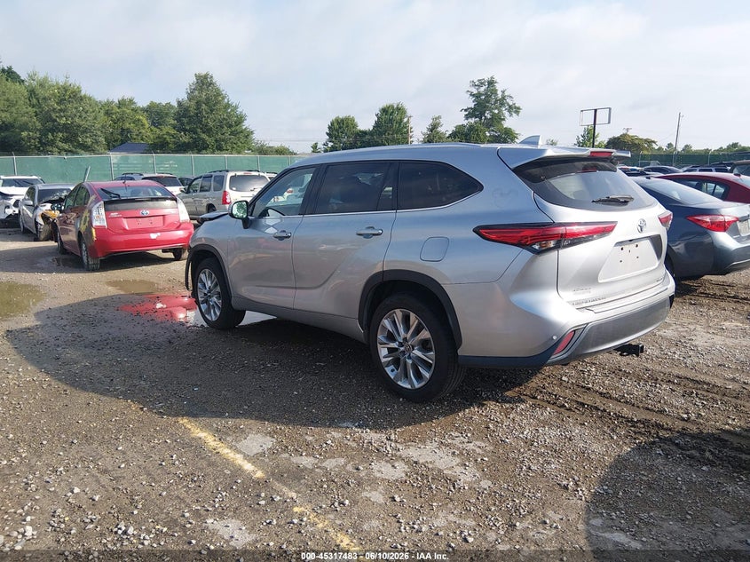 2020 Toyota Highlander VIN 5TDYZRAH2LS010306 IAAI salvage auction — FRONT END, Salvage (Kentucky), sold $12,125 on 2026-07-20 (photo 3)