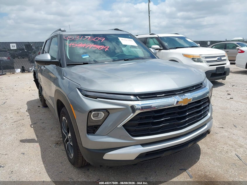 2026 Chevrolet Trailblazer VIN KL79MPSLXTB099184 IAAI salvage auction — RIGHT SIDE, Salvage Title, sold $8,000 on 2026-07-14 (photo 1)