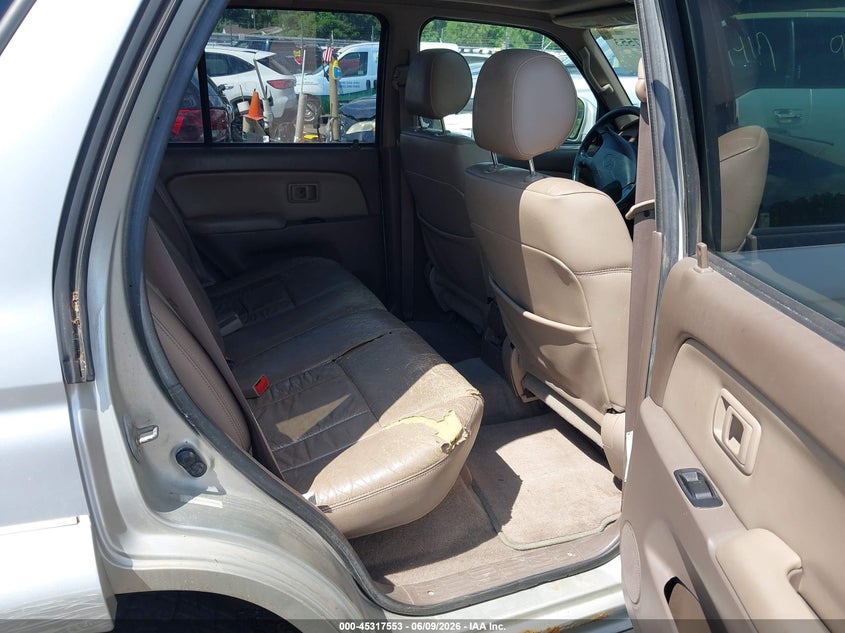 2001 Toyota 4runner VIN JT3HN86R710351003 IAAI salvage auction — NORMAL WEAR, Clear (Illinois), sold $1,575 on 2026-07-27 (photo 8)