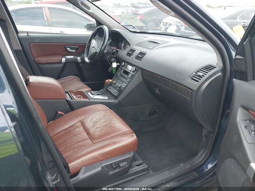 2013 Volvo Xc90 VIN YV4952CZ2D1662951 IAAI salvage auction — FRONT END, Salvage Title, sold $100 on 2026-07-22 (photo 5)