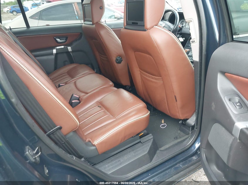 2013 Volvo Xc90 VIN YV4952CZ2D1662951 IAAI salvage auction — FRONT END, Salvage Title, sold $100 on 2026-07-22 (photo 8)