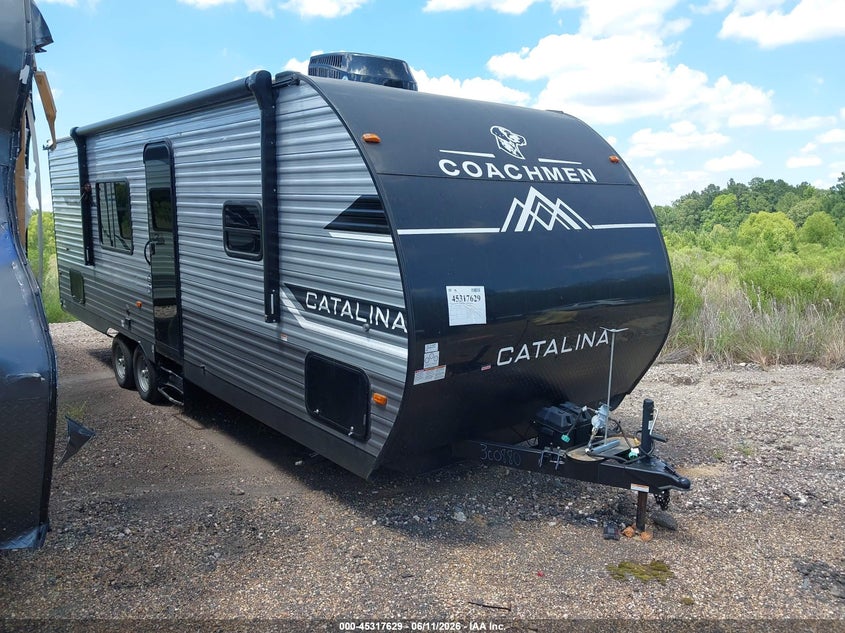 2025 Coachmen Catalina VIN 5ZT2CARB0SN300880 IAAI salvage auction — ROOF, Salvage (Mississippi), sold $2,850 on 2026-07-07 (photo 1)