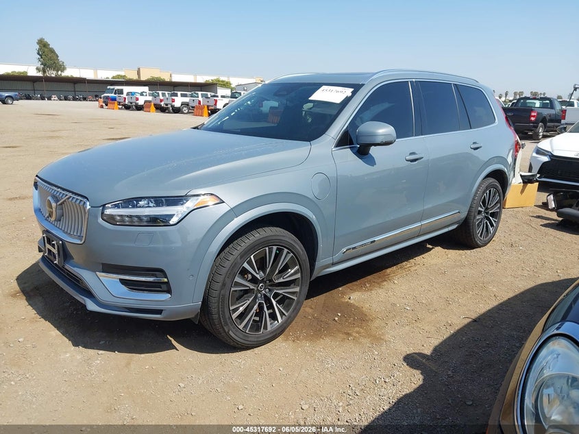 2023 Volvo Xc90 VIN YV4H60CNXP1981335 IAAI salvage auction — UNDERCARRIAGE, Salvage Title, sold $18,150 on 2026-08-03 (photo 2)