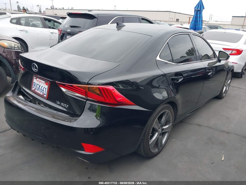 2020 Lexus Is VIN JTHDA1D25L5107034 IAAI salvage auction — SIDE, Salvage Certificate (California), sold $7,300 on 2026-07-29 (photo 4)
