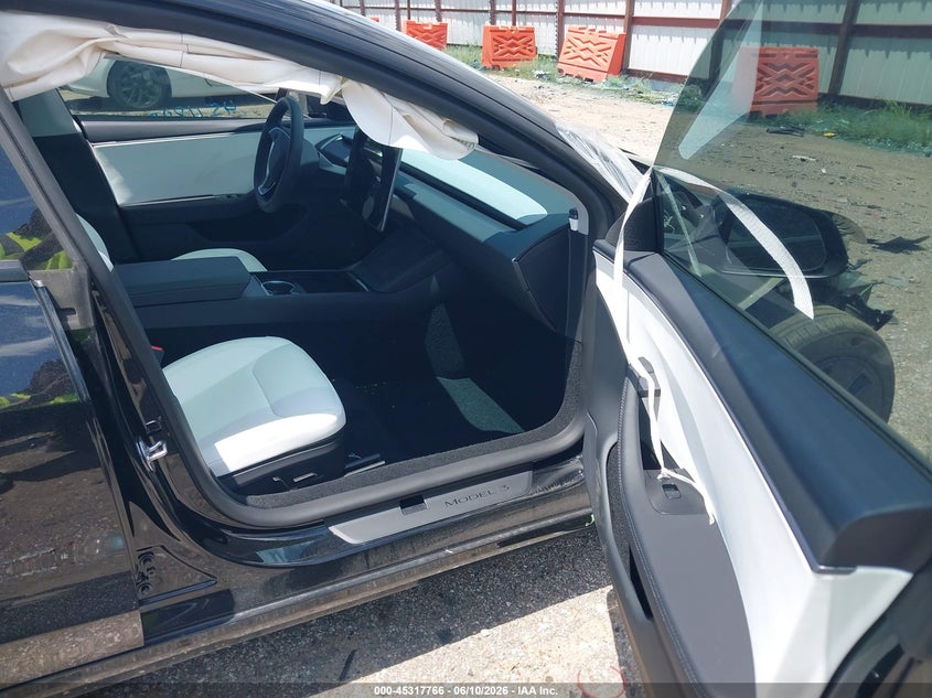 2026 Tesla Model 3 VIN 5YJ3E1EA6TF149069 IAAI salvage auction — FRONT & REAR, Salvage Title, sold $12,600 on 2026-08-02 (photo 5)