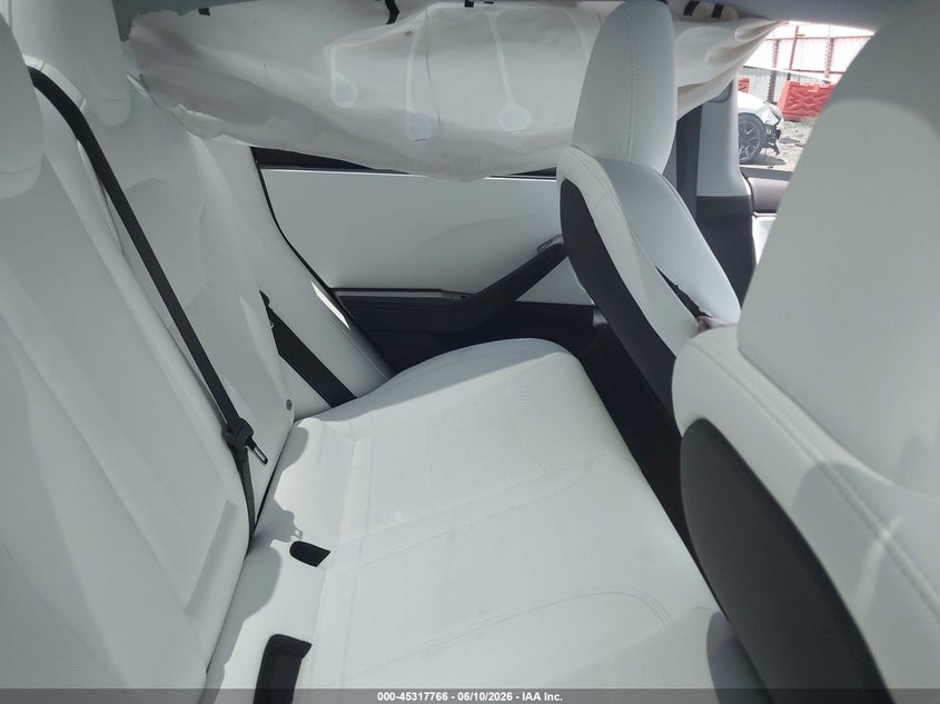 2026 Tesla Model 3 VIN 5YJ3E1EA6TF149069 IAAI salvage auction — FRONT & REAR, Salvage Title, sold $12,600 on 2026-08-02 (photo 8)