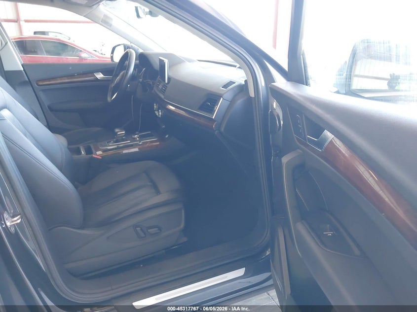 2018 Audi Q5 VIN WA1BNAFYXJ2001783 IAAI salvage auction — FRONT END, Salvage Title, sold $5,925 on 2026-07-24 (photo 5)