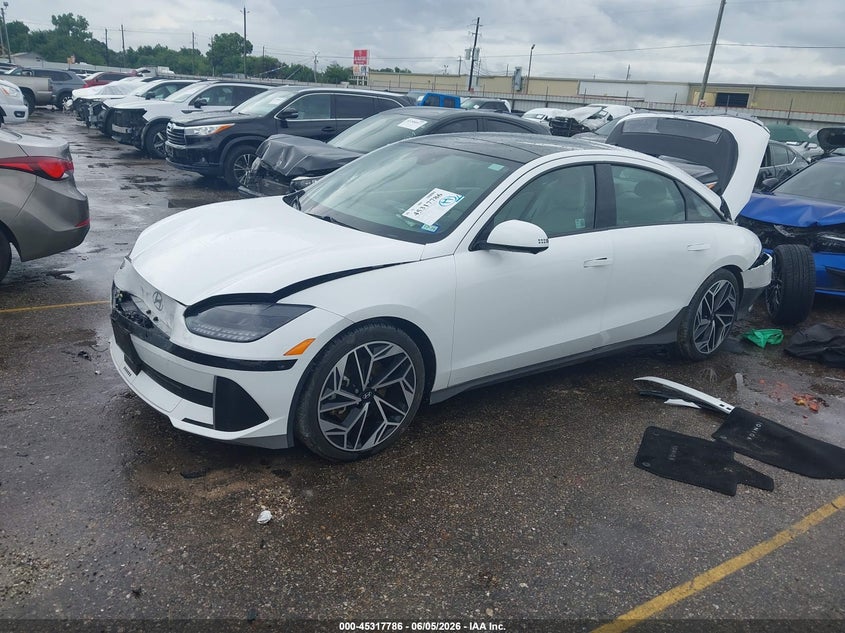 2024 Hyundai Ioniq 6 VIN KMHM54AC2RA055068 IAAI salvage auction — FRONT & REAR, Original (Texas), sold $8,700 on 2026-09-17 (photo 2)